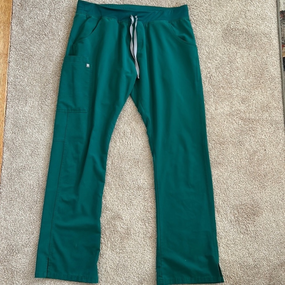 Figs Kade™ Cargo Scrub Pants - Hunter Green size XL